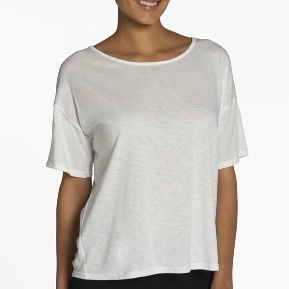 Fabletics Key Tee NWOT - Picture 2 of 2